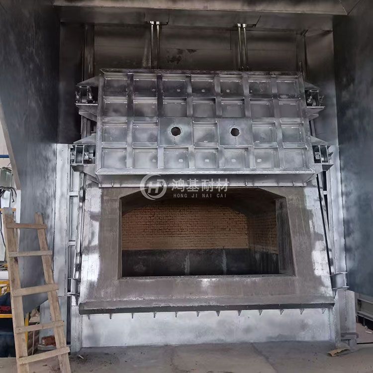 鋁熔鑄爐耐火材料設(shè)計(jì)與施工